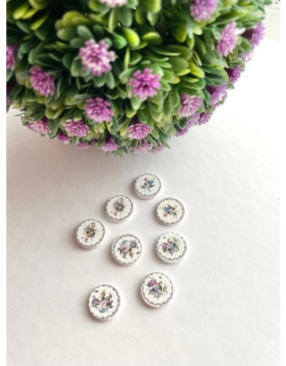 BEYAZ DÜĞME ÇİÇEK 8 ADET 1,5 CM