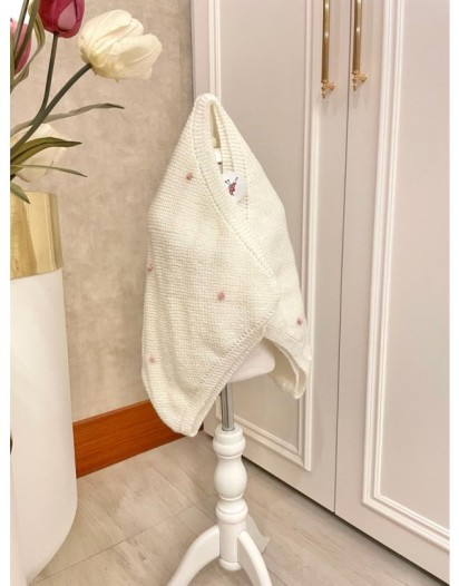 YENİ DOĞAN BEBEK BATTANİYESİ BEYAZ PIRILTILI