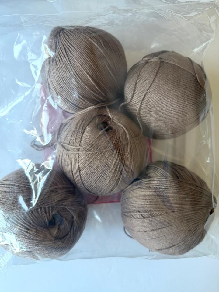 FASHION PLUS KAHVERENGİ 500 GR NO:520
