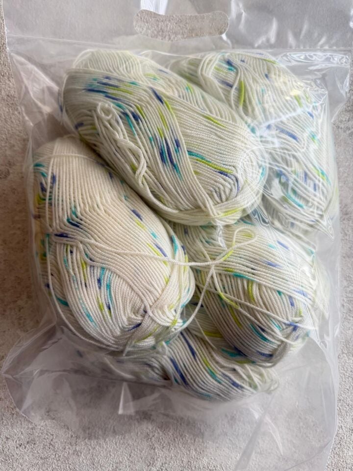 FASHION PLUS  510-530 GR EKRU YEŞİL MAVİ 375