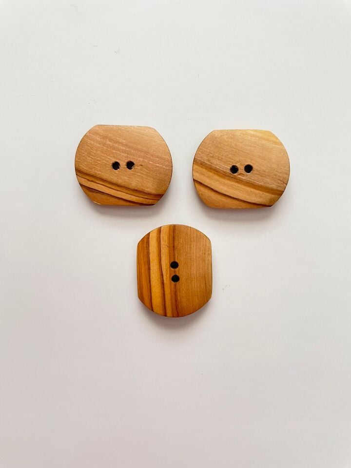 AHŞAP KARE DÜĞME 3 ADET