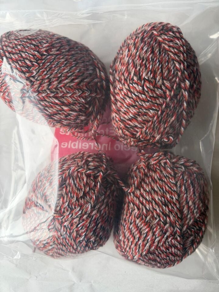 FASHION PLUS 260 GR EBRULİ SİYAH KIRMIZI NO 434