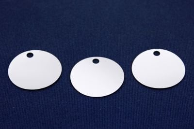 20 mm YUVARLAK MODEL PLASTİK PUL PAYET, NAKIŞ PULU, DÖKME PUL, GENİŞ DELİK ÇANTA PULU, YAN DELİK, KARIŞIK RENK